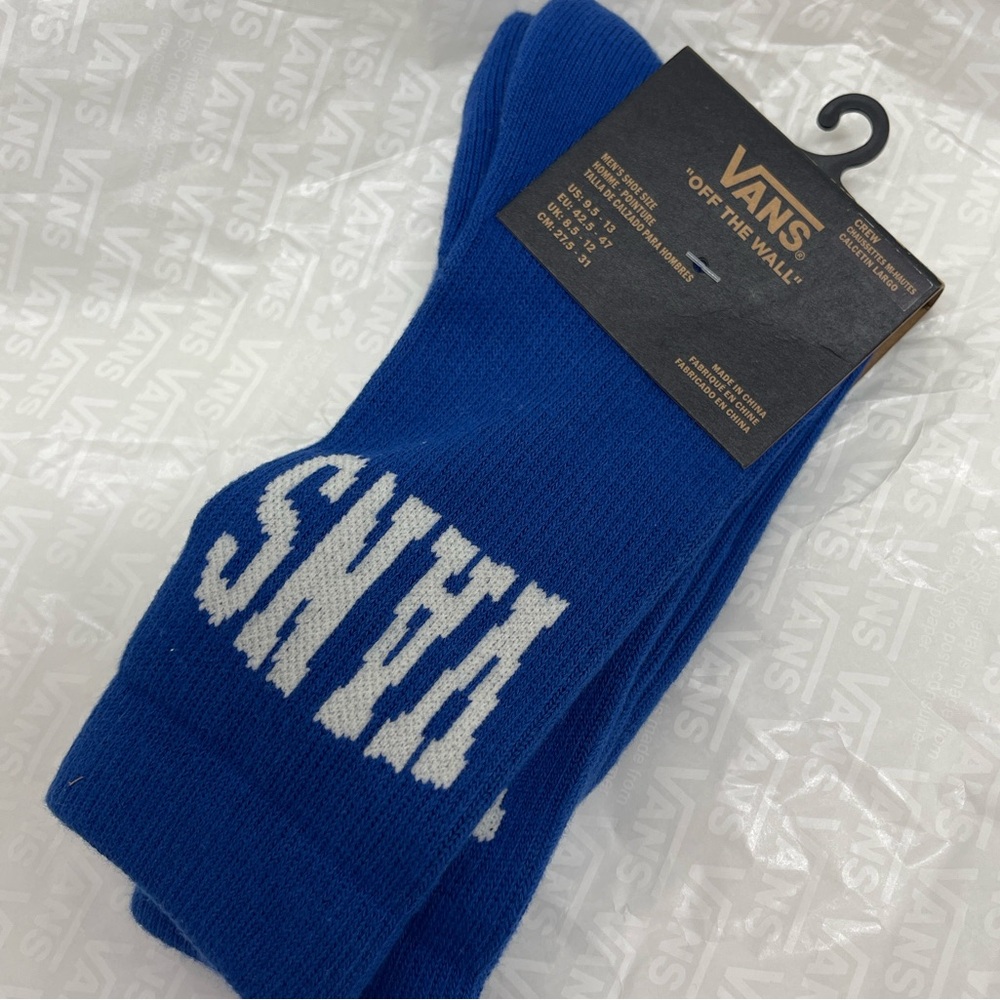 VANS "Off The Wall" Crew socks 
New with the tag authentic Vans socks (1 pair) - Picture 4 of 16